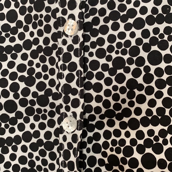 George button down shirt in a black white circle pattern. Size XL ((16/1… - Picture 7 of 8